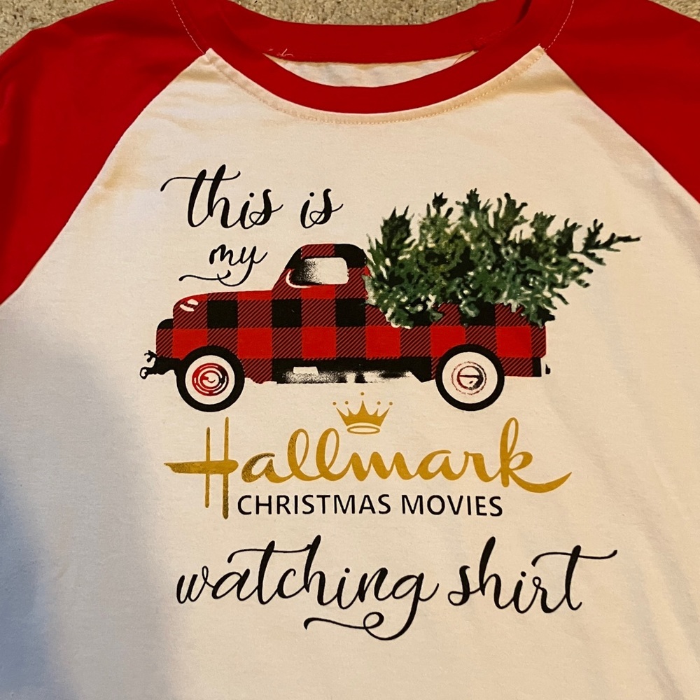 Hallmark Christmas Movie 3/4 sleeve top Red & White 2XL